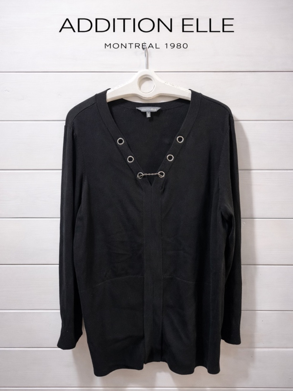 ADDITION ELLE – Black Grommet Detail Sweater (Size 4X)
